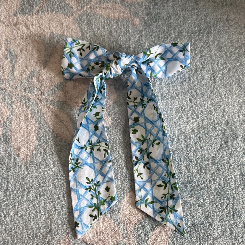 Hill House Home Blue & White Floral Bow